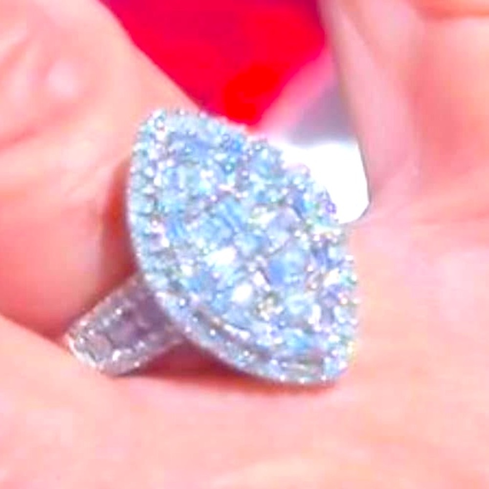 💎 Elegant 1 Carat 10k White Gold Women's Baguette & Round Diamond Ring size 6 💍